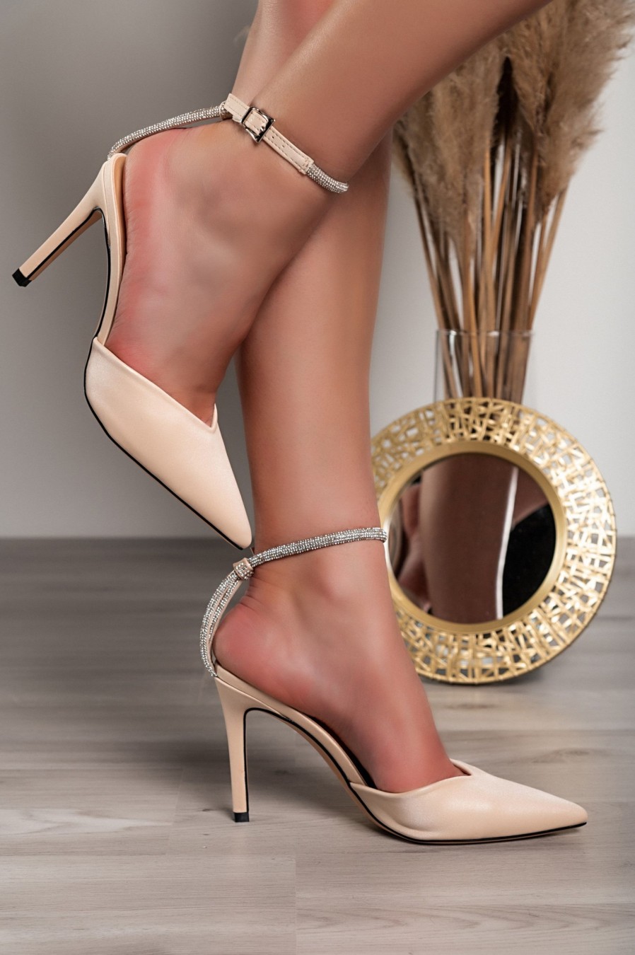 Scarpe E Accessori PATRIZIO ROMA | Scarpe Col Tacco Con Strass, Beige