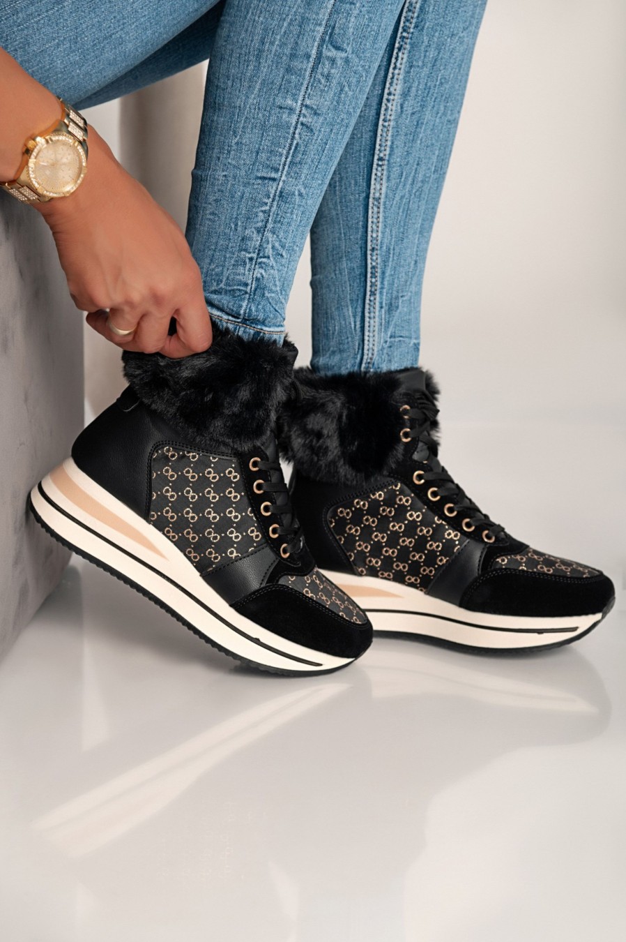 Scarpe E Accessori AMANDA INGROSSO CALZATURE | Sneaker Fashion Realizzata In Similpelle E Tessuto Alreya, Nera