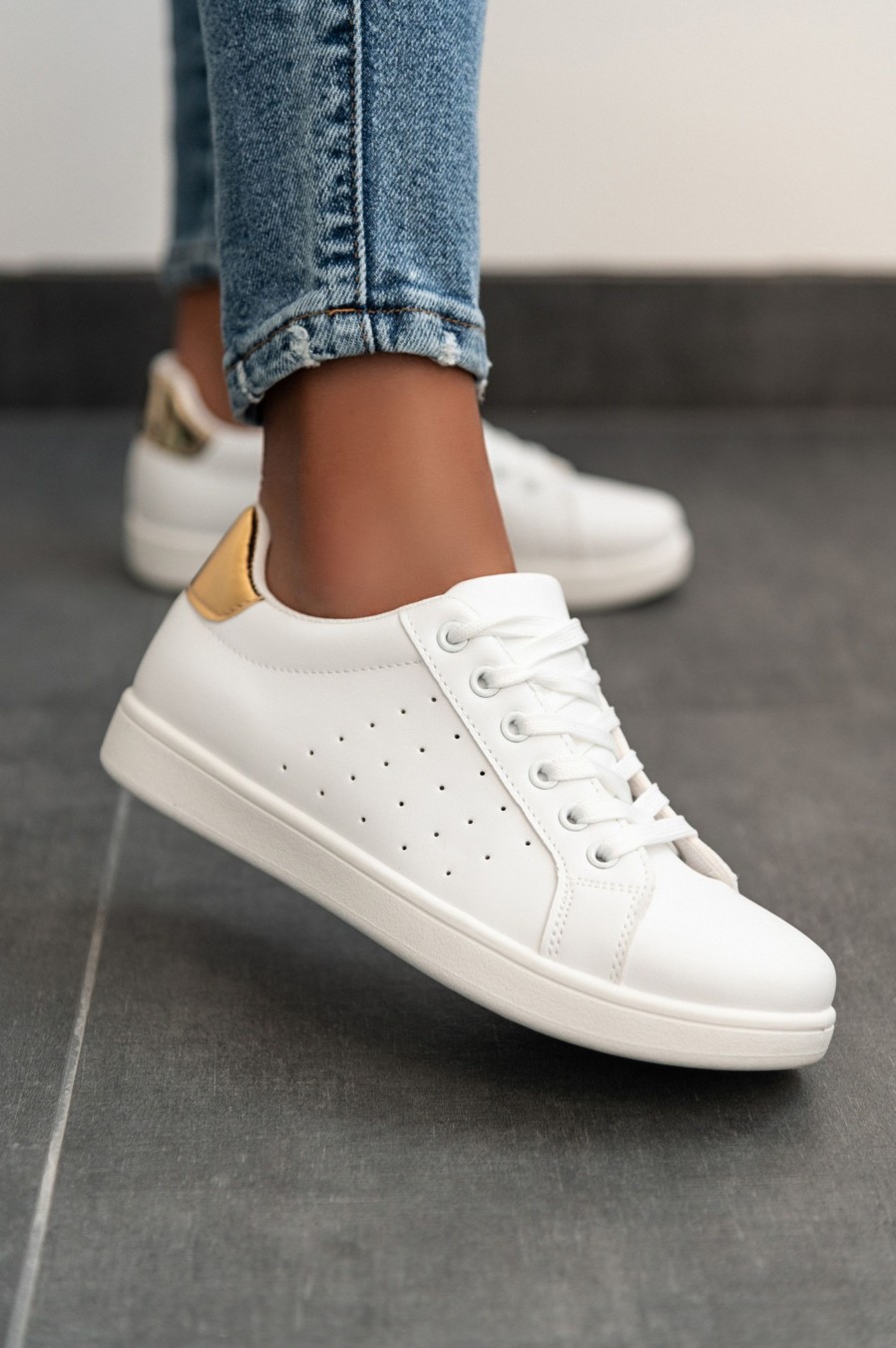 Scarpe E Accessori AMANDA INGROSSO CALZATURE | Sneakers Fashion Con Suola Piatta, 88071, Colore Oro