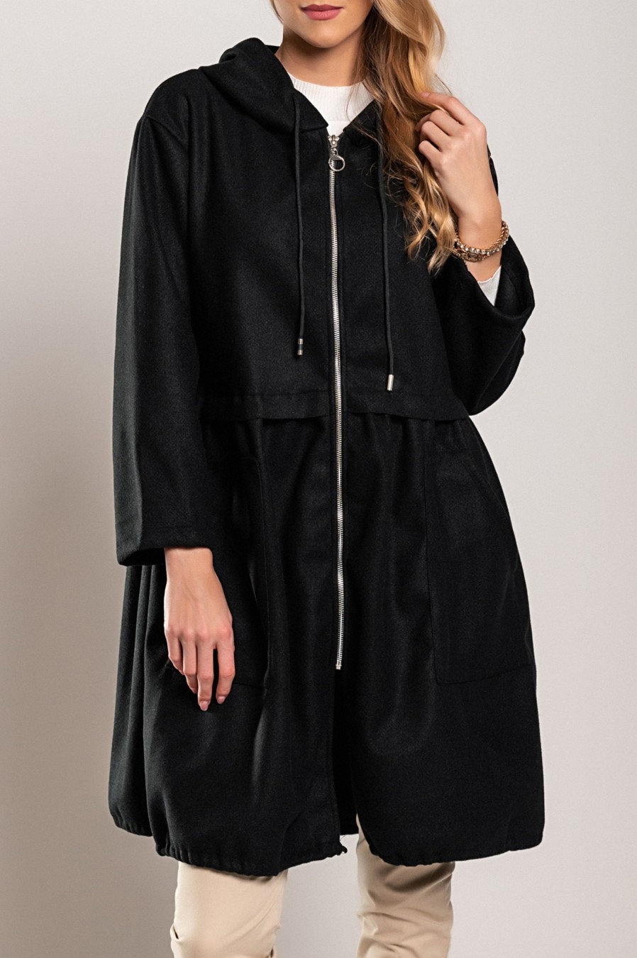 Donna ELLE MODA SRLS PADOVA | Cappotto Corto Con Cappuccio, Nero