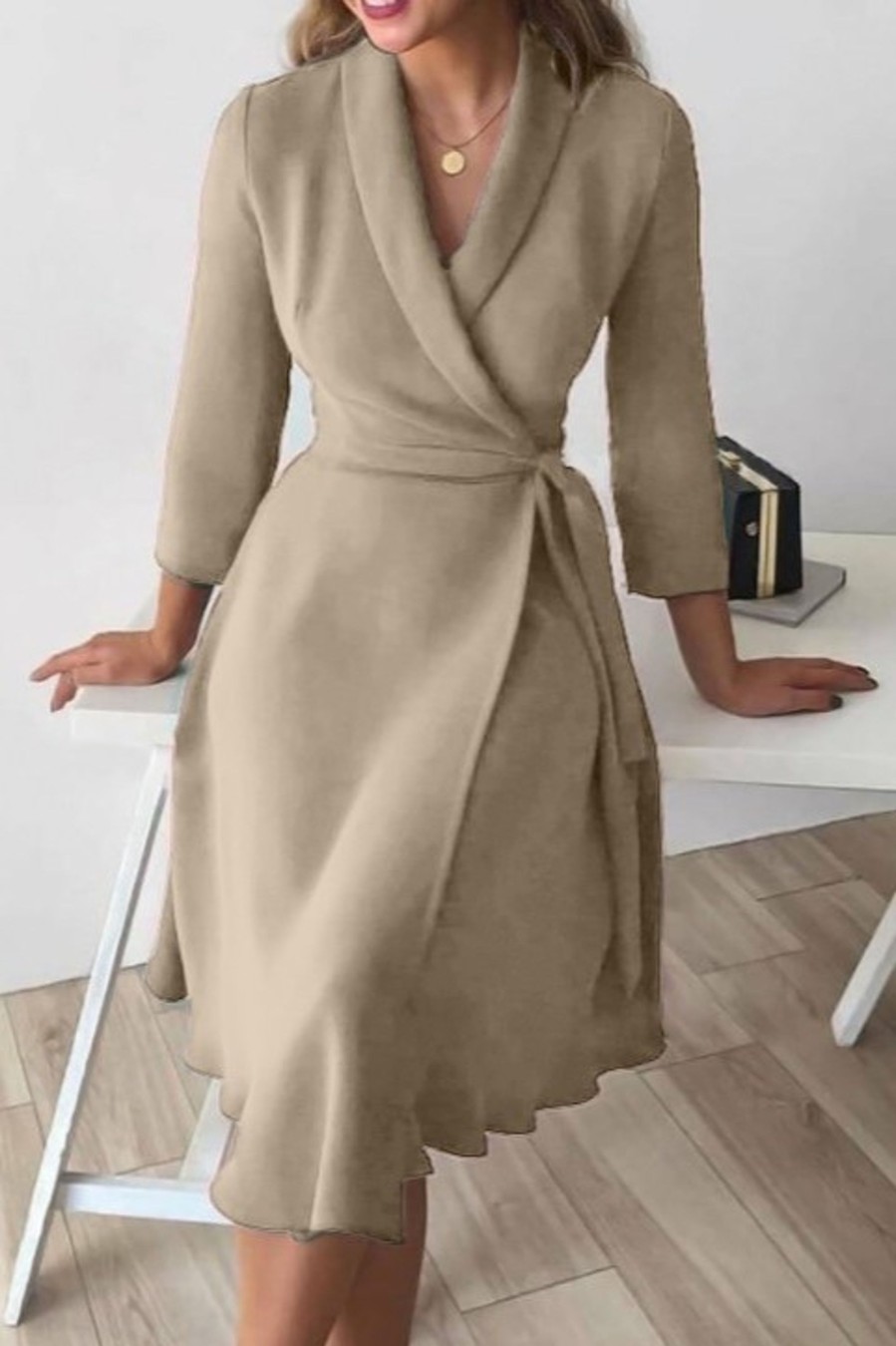 Donna NEO IMAGE | Abito Elegante Ad Incrocio Con Maniche 3/4 Imogena, Beige